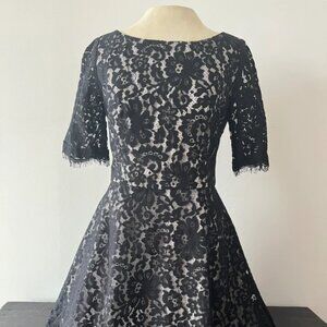 Banana Republic black lace lined knee length short sleeve  cocktail dress 10